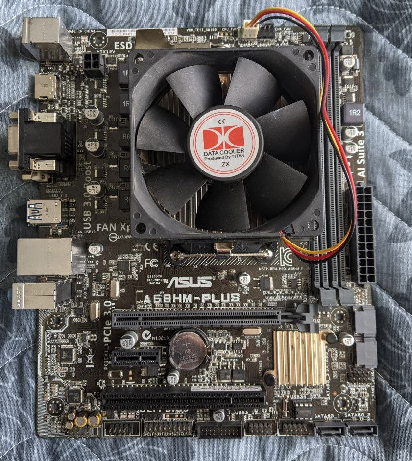 ДУЖЕ ПОТУЖНИЙ ІГРОВИЙ 4-ьох ЯДЕРНИЙ Комплект-Проц AMD A10-7800 (4 по 3,5 Ghz) + Плата sFM2+ ASUS A68HM-PLUS