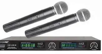 Радіосистема SHURE UHF LX-88-III і 2 бездротові мікрофони