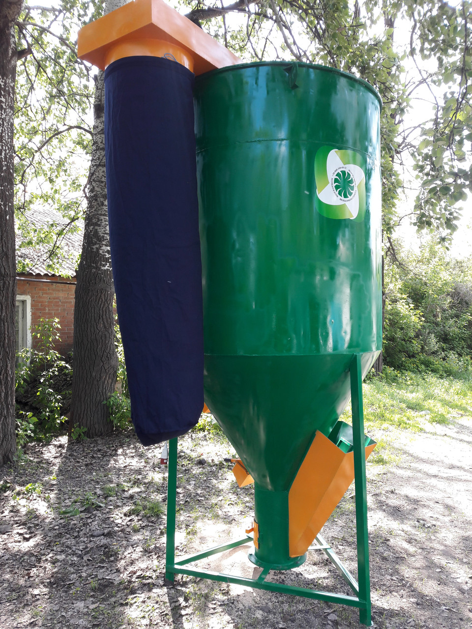 Кормозмішувач 500 кг комбікормовий завод GNOM