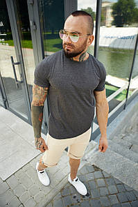 Чоловіча коротка футболка однотонна на щодень легка повітропроникна модні стильні чоловічі футболки для хлопців