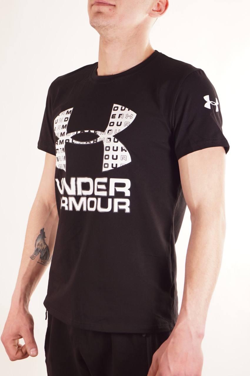 Футболка з логотипом UNDER ARMOUR 134-S