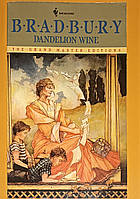 Книга Dandelion Wine (Вино из одуванчиков на английском) - Рэй Брэдбери (Английский язык)