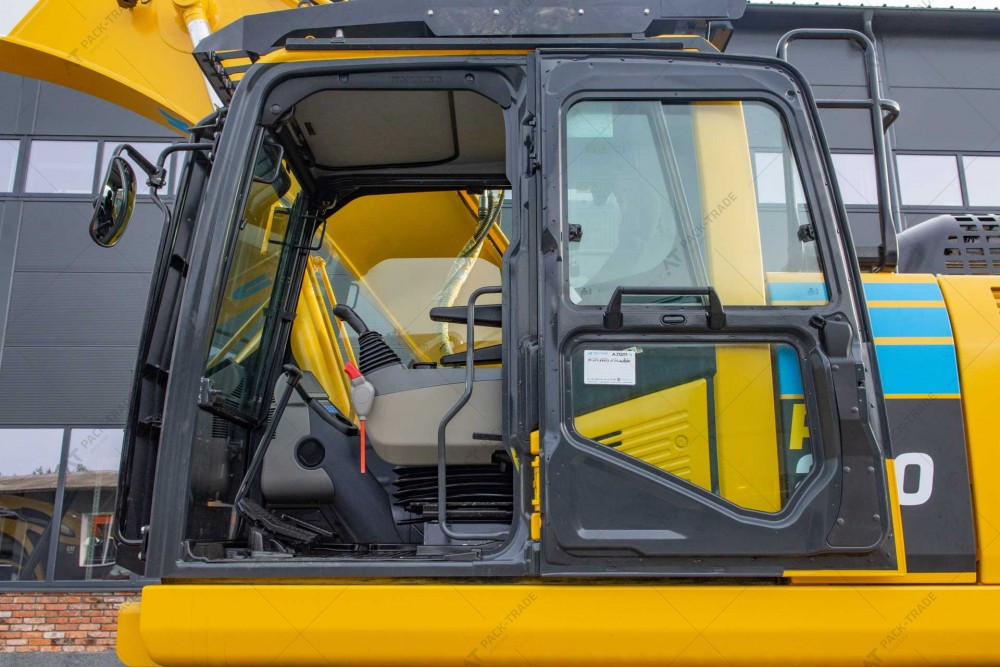 Гусеничный экскаватор Komatsu PC290LC-10 2015 г. 150 кВт. 8683,3 м/ч., № 2875 L - фото 4 - id-p1813676565