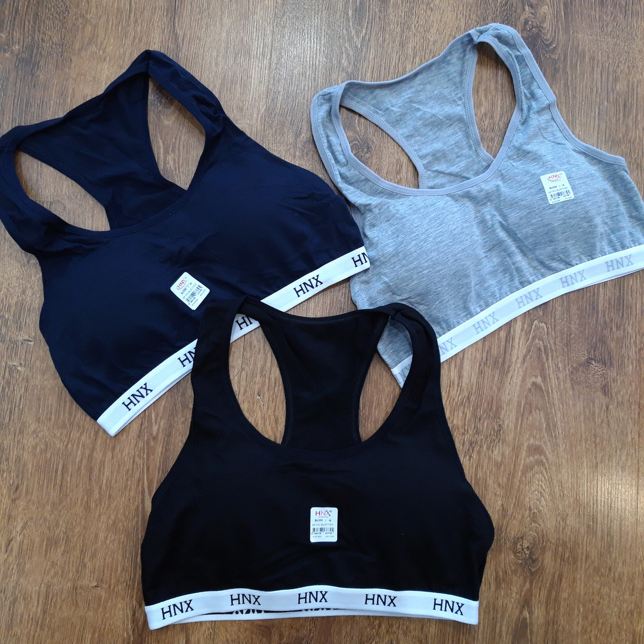 Women's tops and T-shirts