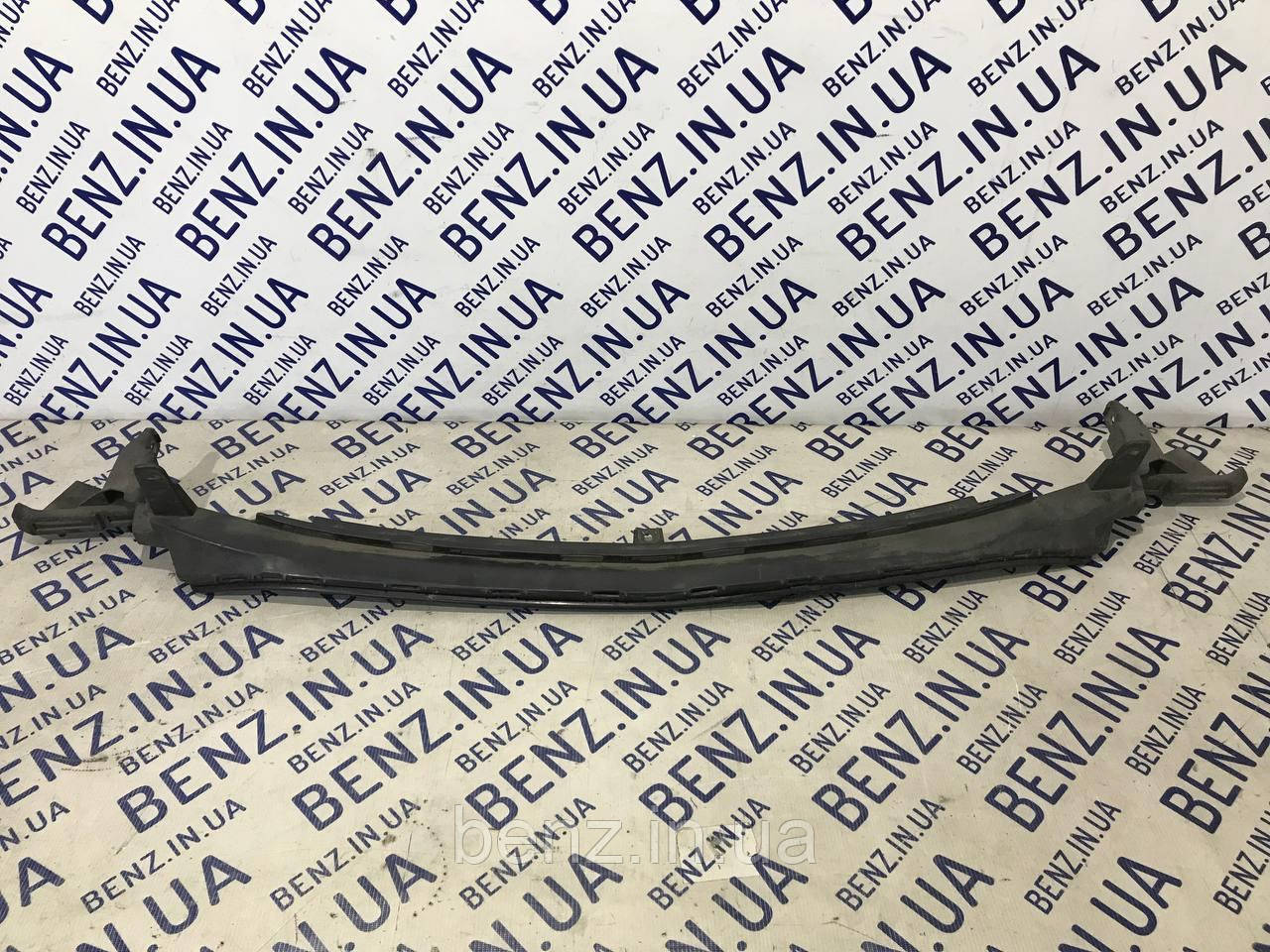 Опорний кронштейн переднього бампера Mercedes W212, S212 A2128854065