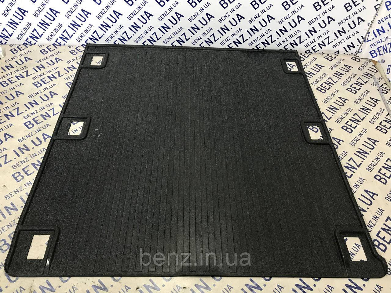 Килимок багажника гумовий Mercedes S212 A2126840906, фото 1