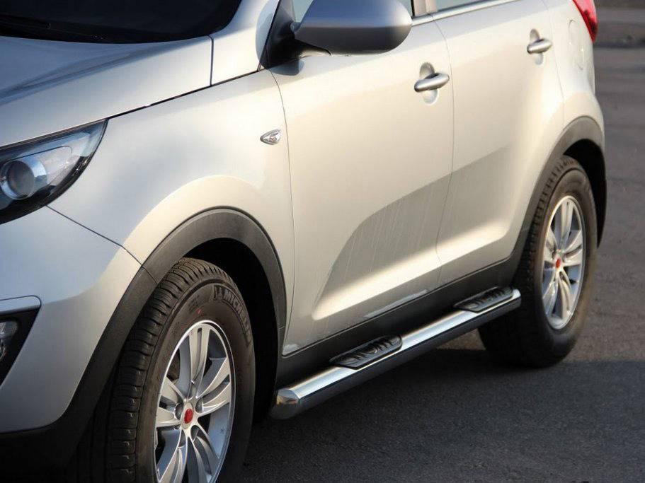 Бічні пороги труби D60 на Kia SPORTAGE 3 2010-2015 Пороги труба з проходом для КІА Спортейдж