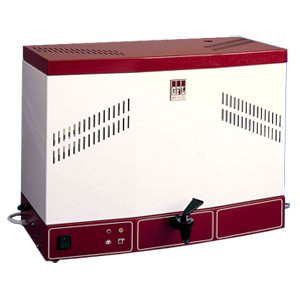 Дистилятор GFL 2008 з баком-накопичувачем, 8 л/год