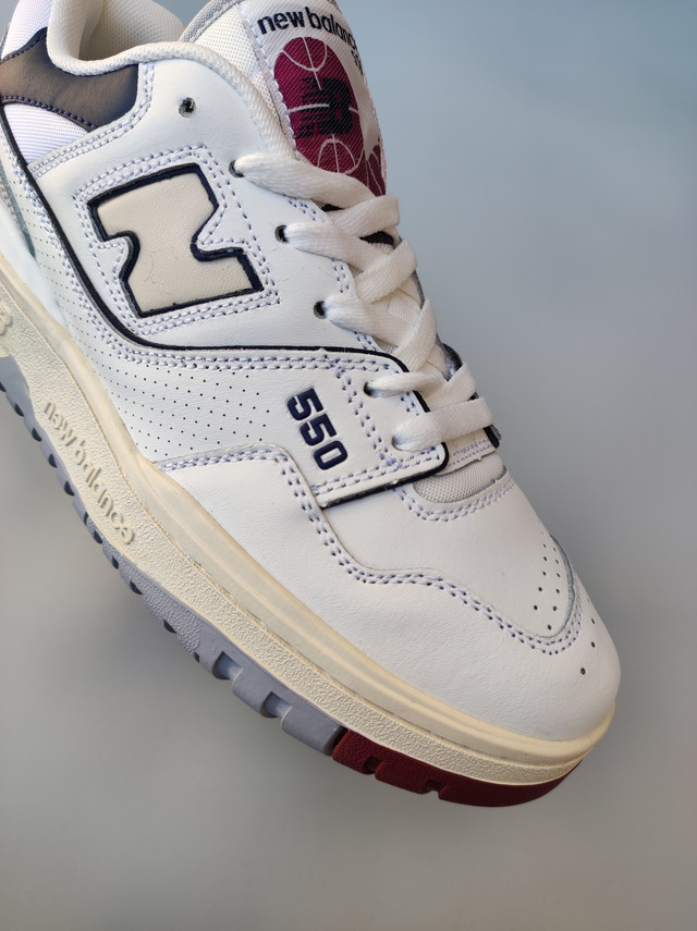 Кроссовки Нью Баланс New Balance 550 White Scarlet — в Категории ...