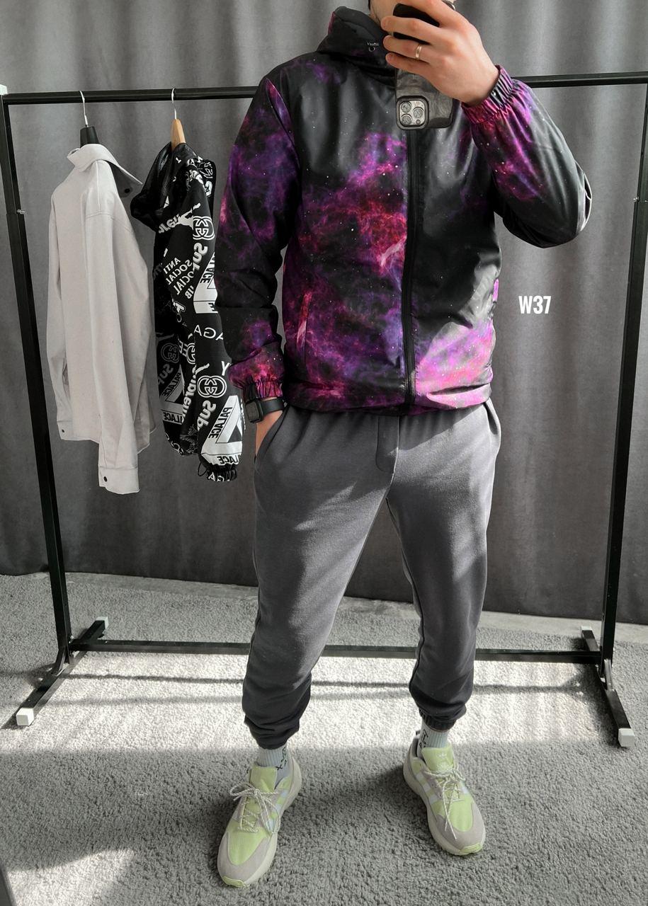 Вітровка чоловіча демісезонна з принтом (чорна з рожевим) w37 сучасна модна коротка куртка з капюшоном top, фото 1