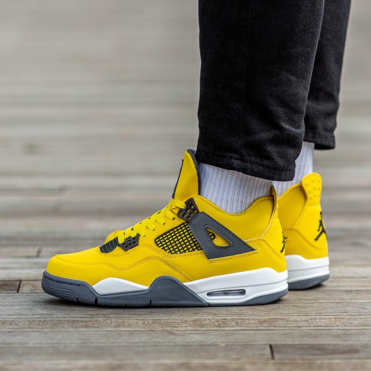 Чоловічі кросівки Nike Air Jordan Retro 4 Lightning Tour Yellow (жовті з чорним) низькі яскраві кроси I1261 top, фото 1