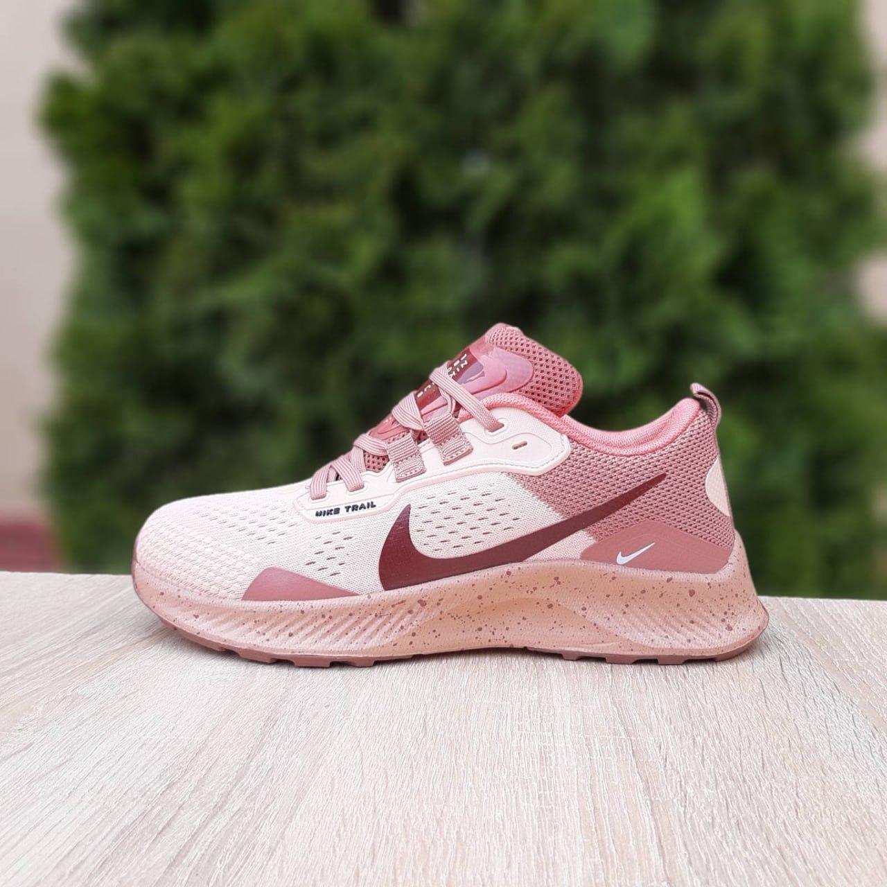 Жіночі спортивні кросівки Nike Pegasus Trail (пудрові) стильні кросівки 20762 Найк vkross