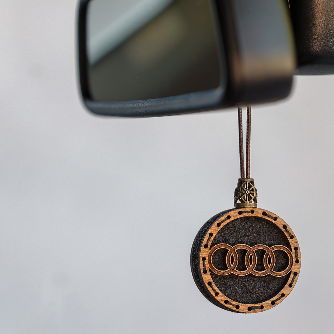 Автомобильные ароматизаторы Audi в Украине. Сравнить цены и купить