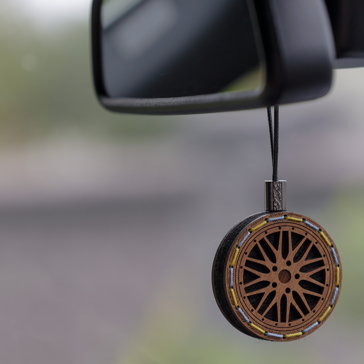 Ароматизатор дерев'яний в машину "BBS Wheels" ручної роботи, 6 см.