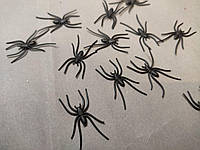 Пластиковый паук длинные лапки 3,6*2,3см