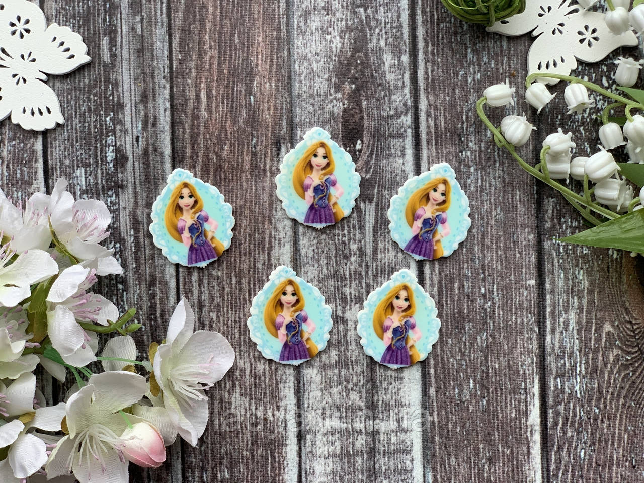 Кабошон "Рапунцель вблакитному оздобленні" 3 х 3.5 см, 20 шт/уп. оптом, фото 1