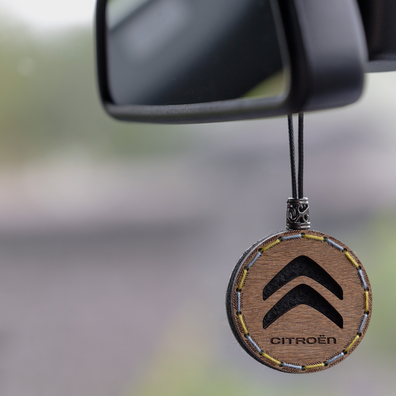 Ароматизатор дерев'яний в машину Citroen ручної роботи, 6 см.