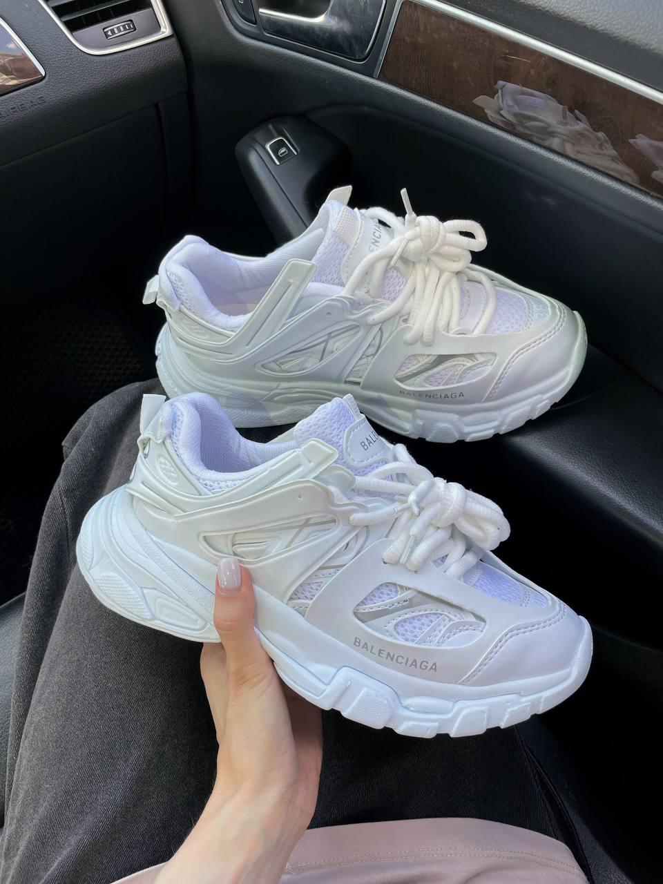 Кросівки жіночі Balenciaga Track 2.0 White білі модні стильні масивні повсякденні весна літо, фото 1