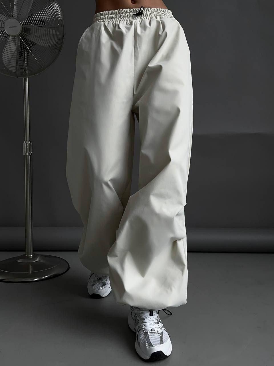 Жіночі широкі штани карго із затяжками з плащової тканини (42-46 розмір) молочні, сірі, оливкові