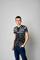 Чоловіча футболка, чорного кольору