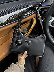 Жіноча сумка Прада чорна Prada Re-Edition Black нейлон