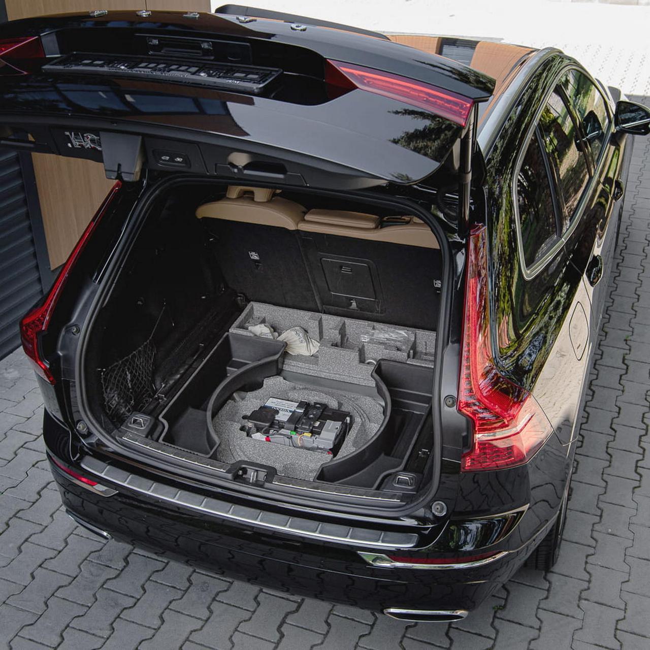Органайзер у багажний відсік для Volvo XC60 II 2017+