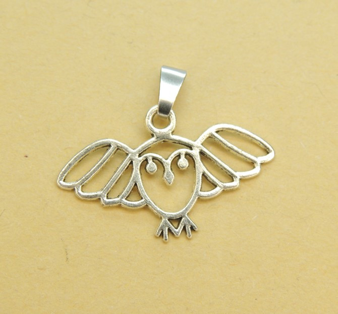 Кулон підвіска Liresmina Jewelry Сова летить 1.6 см сріблястий