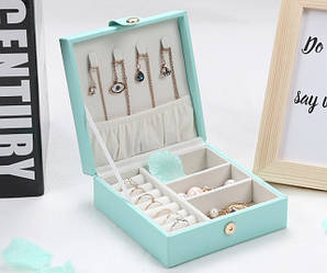 Скринька для прикрас