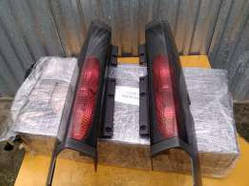 Ліхтар правий новий Opel Vivaro 00-06 (ОПЕЛЬ ВІВАРО)