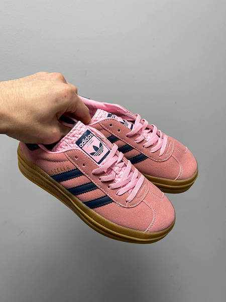 Adidas gazelle ladies pink hotsell