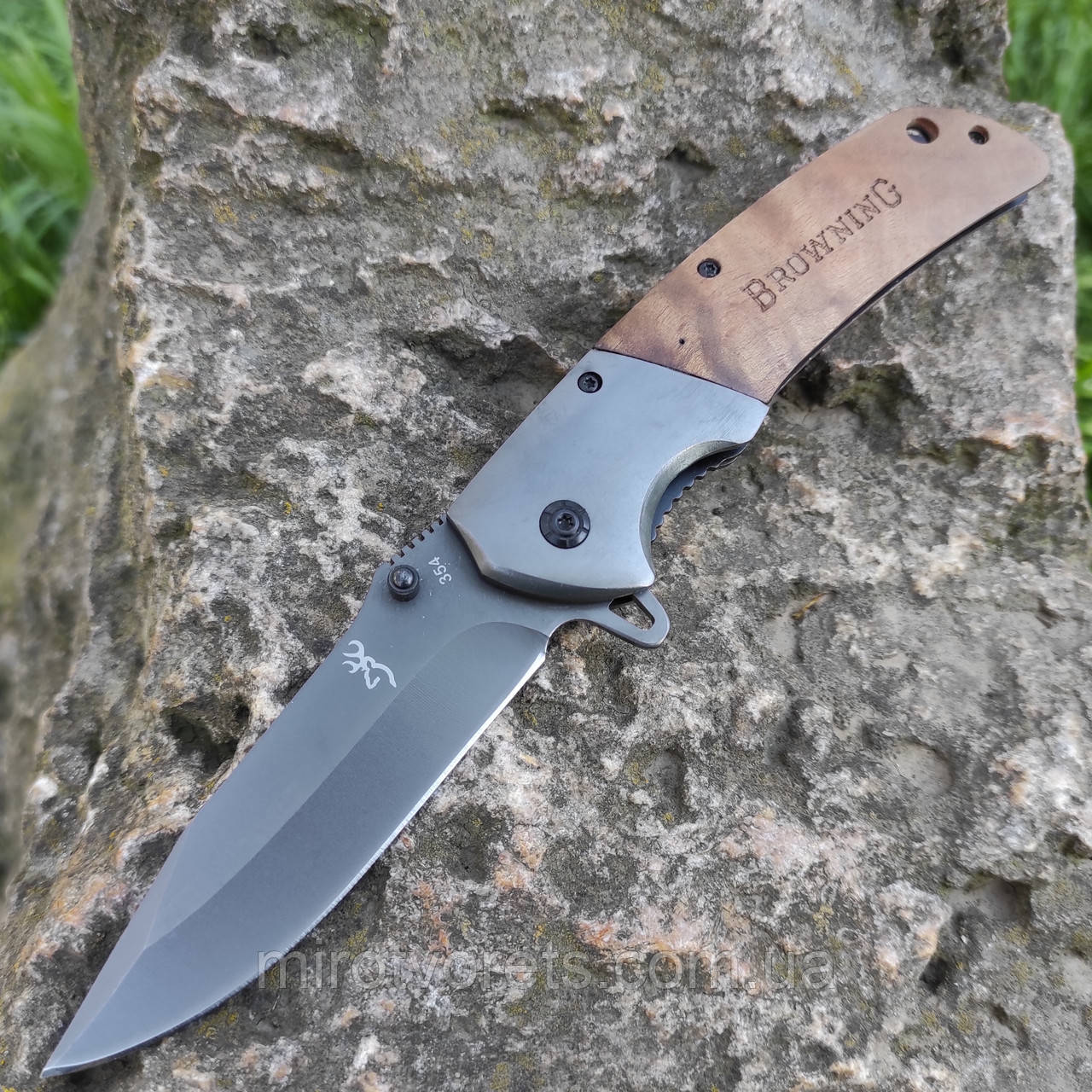 Ніж інерційний Browning 354, фліппер