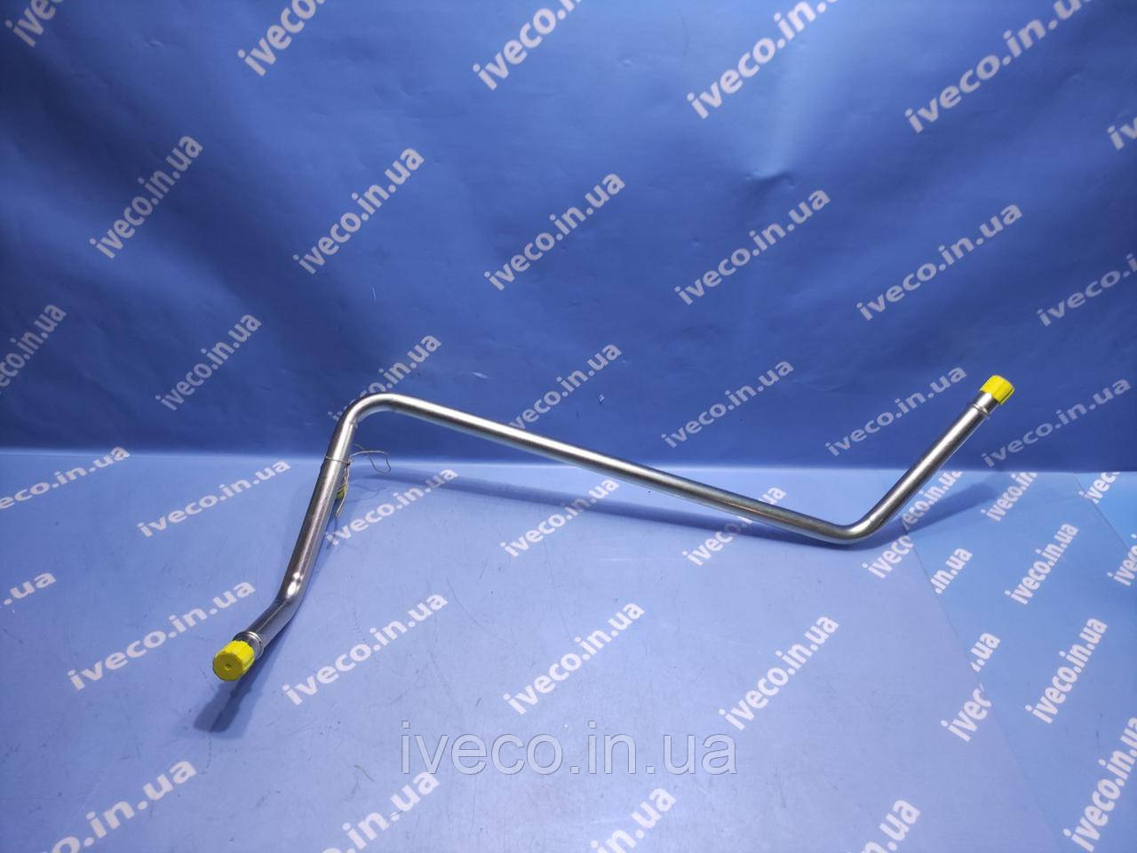 Патрубок системи охолодження Iveco Stralis 5801584827