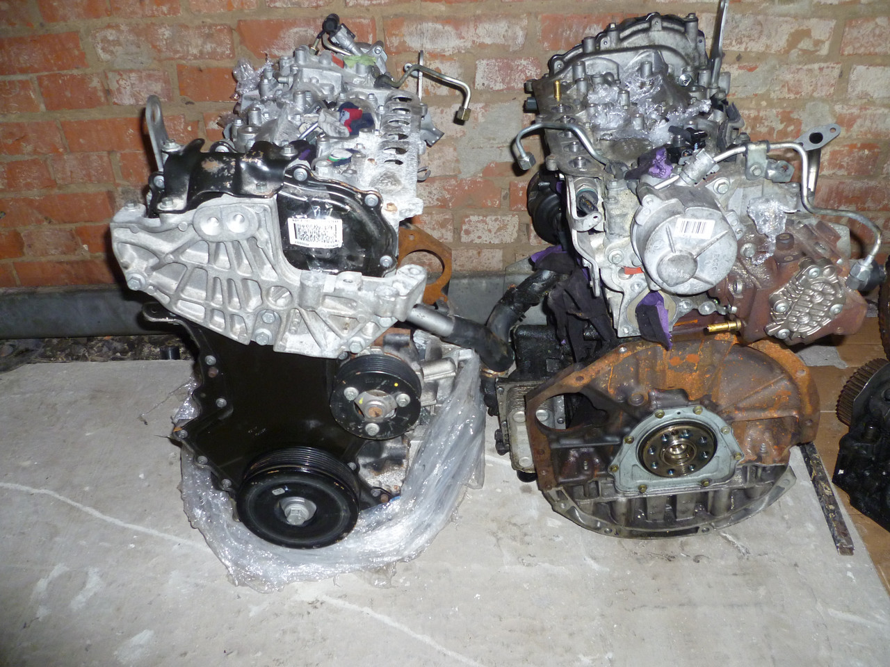 Мотор без навісного обладнання 2.0 DCI OPEL Vivaro 00-14 (ОПЕЛЬ ВІВАРО) F4R820 M9R780 M9R782 M9R786