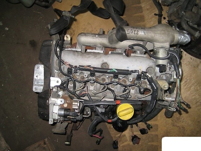 Мотор (Двігач) без навісного обладнання 1.9 DCI 60 кв OPEL Vivaro 00-14 (ОПЕЛЬ ВІВАРО) F9Q762