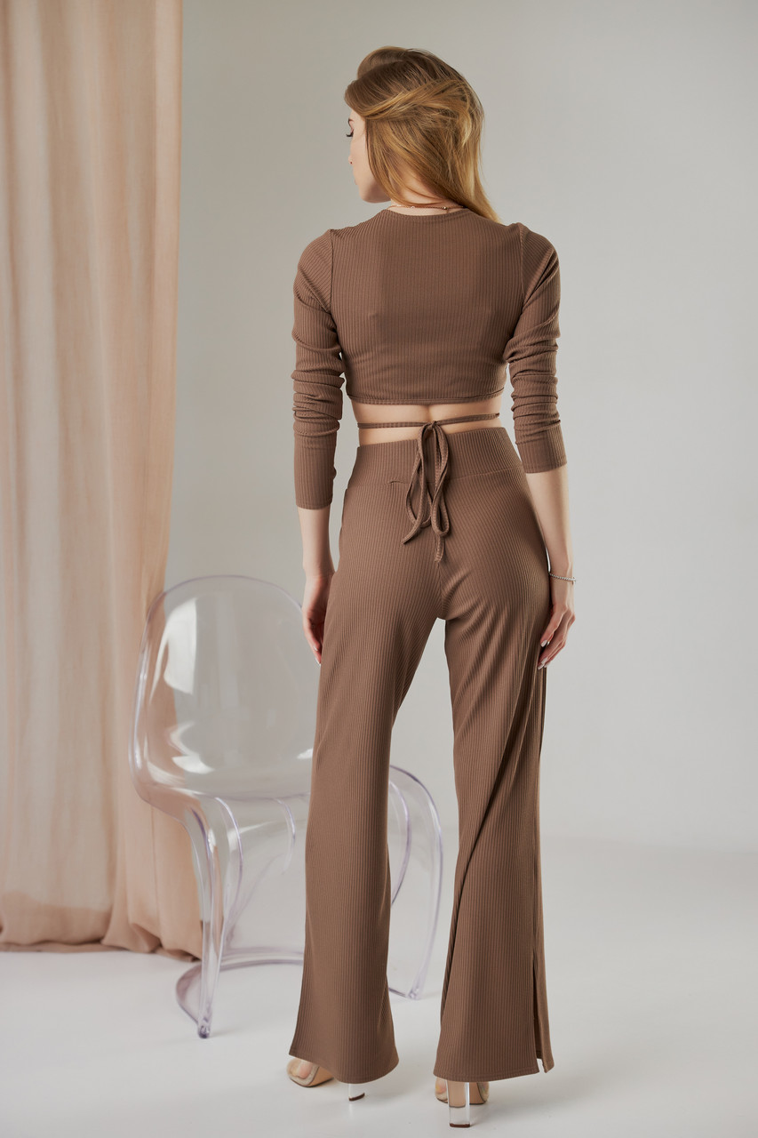 Костюм женский летний L размер 44/46 мустанговый брючный коричневый костюм штаны и топ с завязками на талии на - фото 2 - id-p1839211282