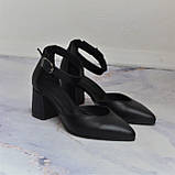 Шкіряні туфлі на широкому підборі., фото 6