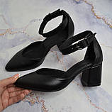 Шкіряні туфлі на широкому підборі., фото 5