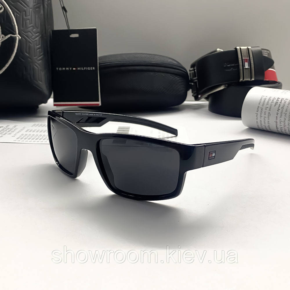Чоловічі сонцезахисні окуляри з поляризацією Tommy Hilfiger (0376)
