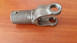 Виделка для кінцевого карданного вала, шарнір на хрестовину 28х73 мм, вал 35 мм, шпонка 10 мм