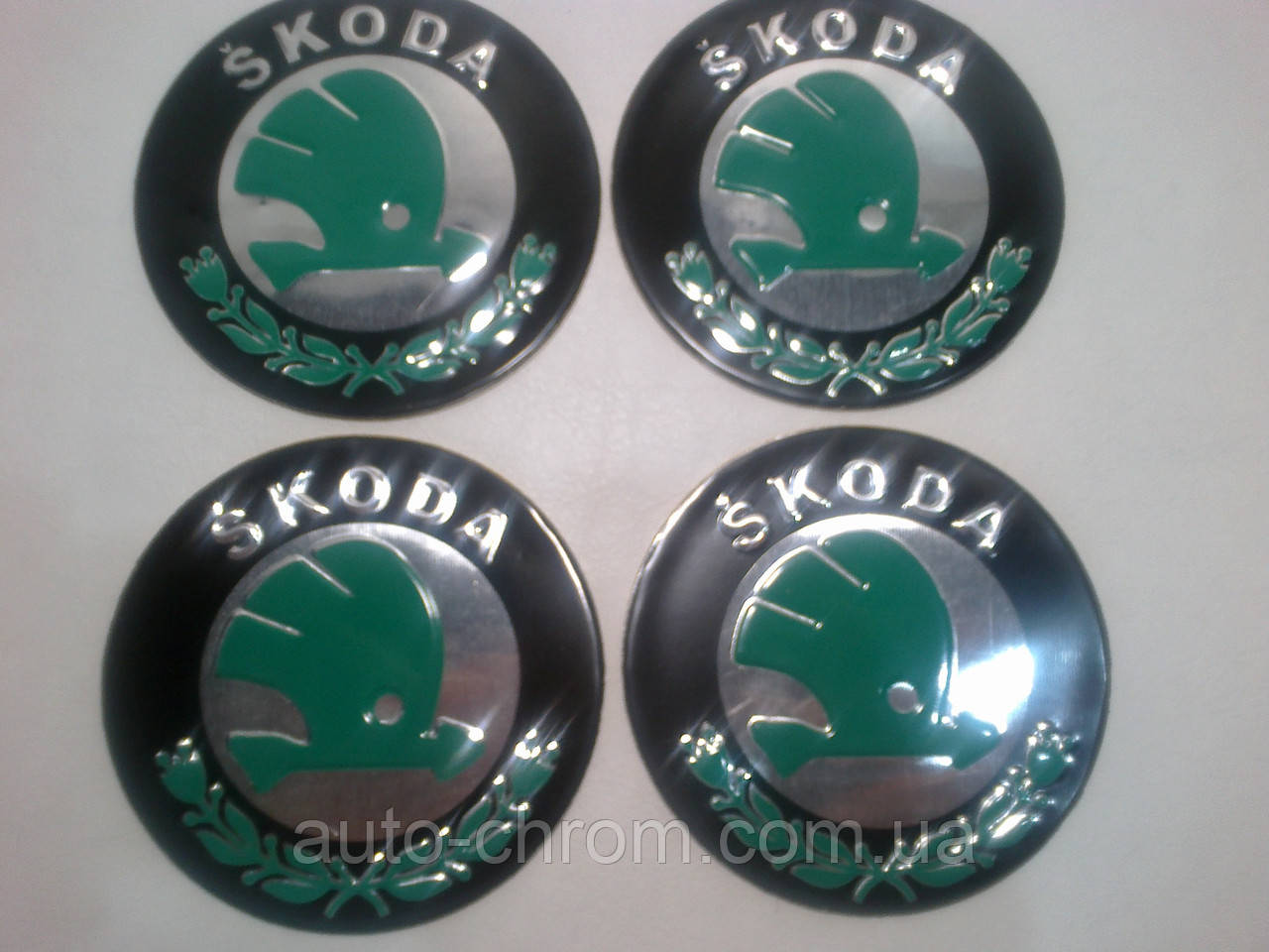 Наклейка на ковпак диска Skoda 90 мм, фото 1