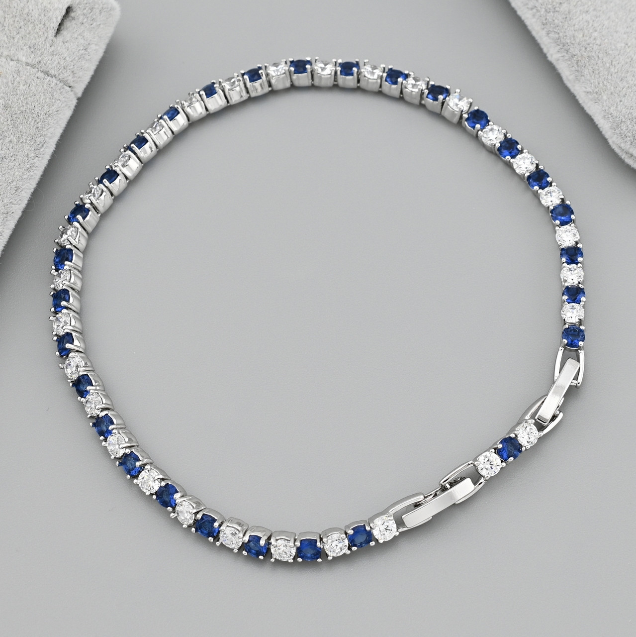 Браслет Алмазний танець 38930 ширина 3 мм сині та білі фіаніти позолота Біле Золото довжина 19+2, фото 1