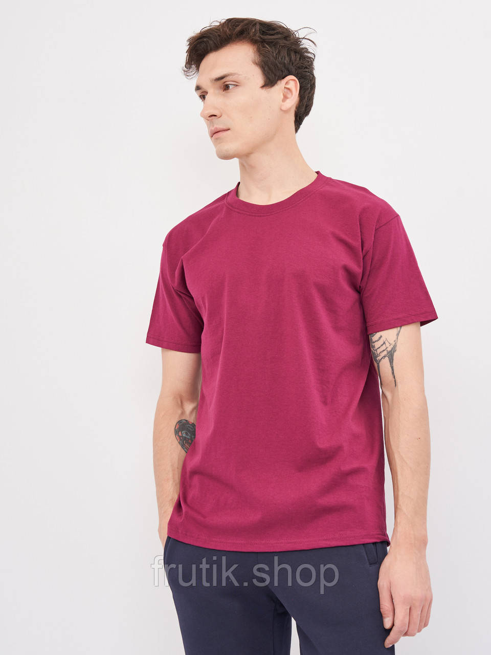 Тонка чоловіча футболка 100% бавовна Fruit of the loom original T легка Бордовий, S