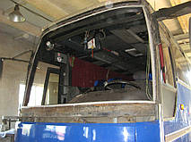 Изготовление и замена лобового стекла на автобусе Икарус365, IKARUS 366 в Никополе (Украина) 6
