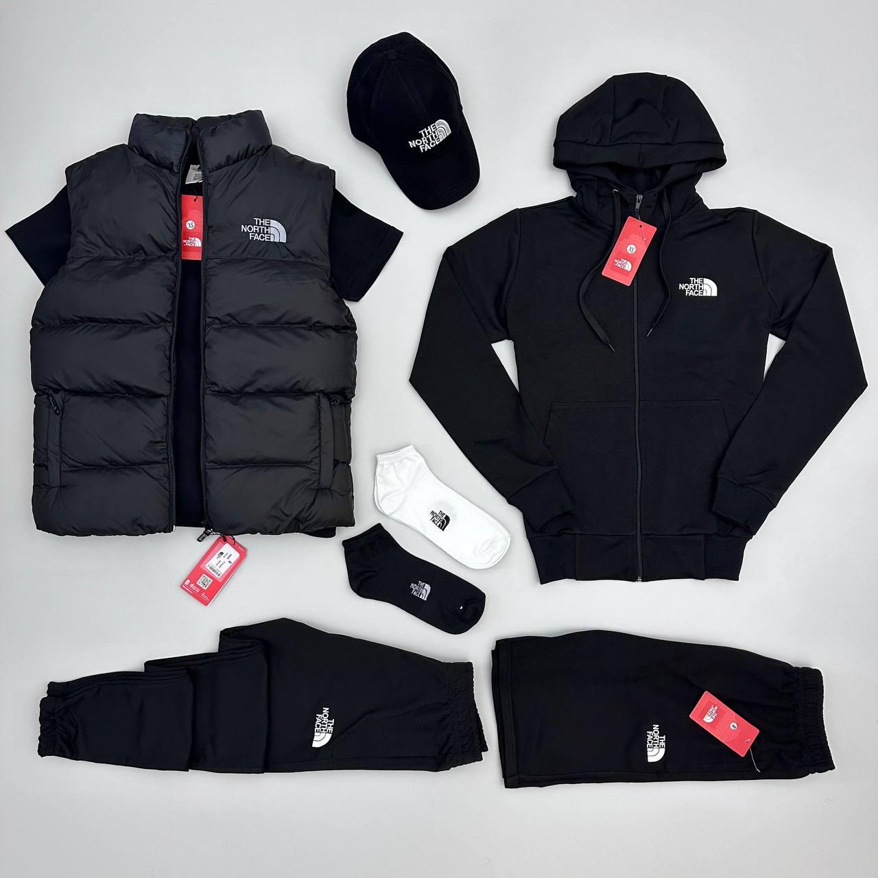 Спортивний костюм жилетка шорти футболка кепка шкарпетки The North Face чорний комплект чоловічий тнф
