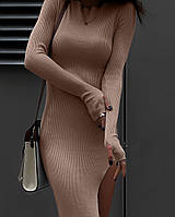 Платье модное женское облегающее трикотажное в рубчик