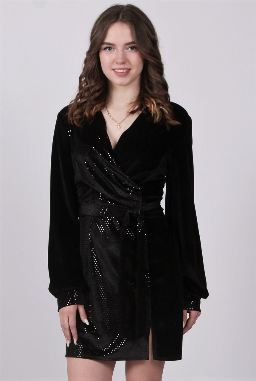 Плаття жіноче чорне однотонне з розрізом на нозі велюр із паєтками міні Актуаль 127, 46
