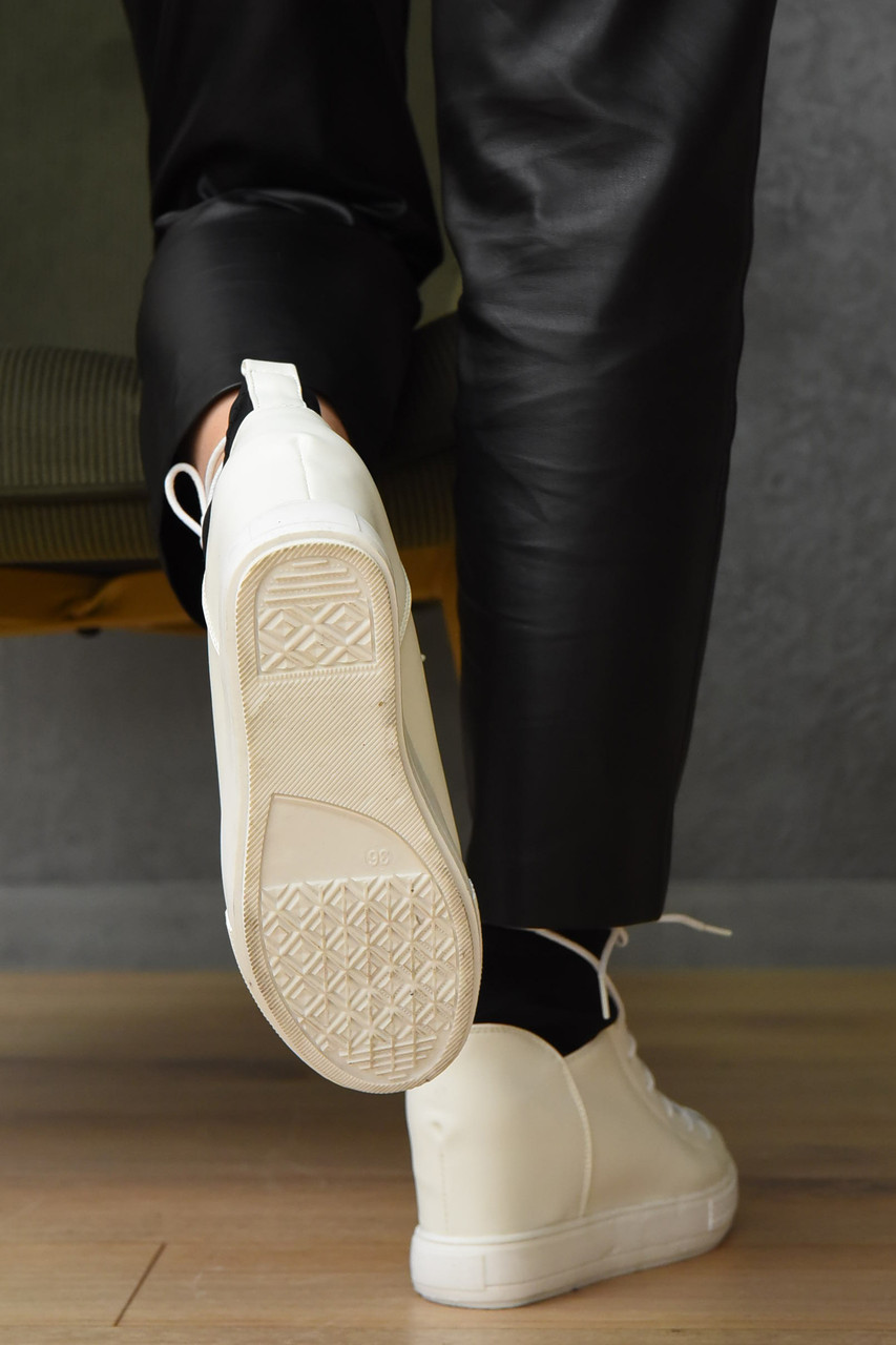 Туфли-сникерсы женские демисезонные белого цвета 154204L GL_55 - фото 3 - id-p1839929420