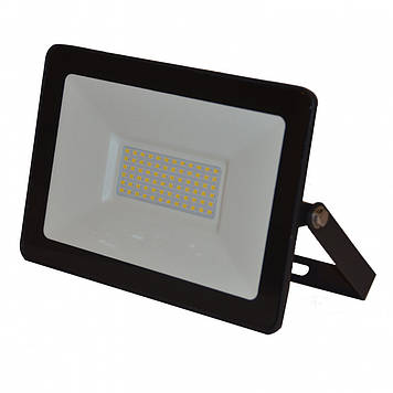 Прожектор світлодіодний 70W Brille HL-24/70W SMD NW 4000-4700К IP65