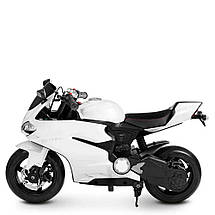 Електромобіль дитячий мотоцикл Ducati Bambi M 4262EL-1-2 19 км/год до 12 років білий, фото 6