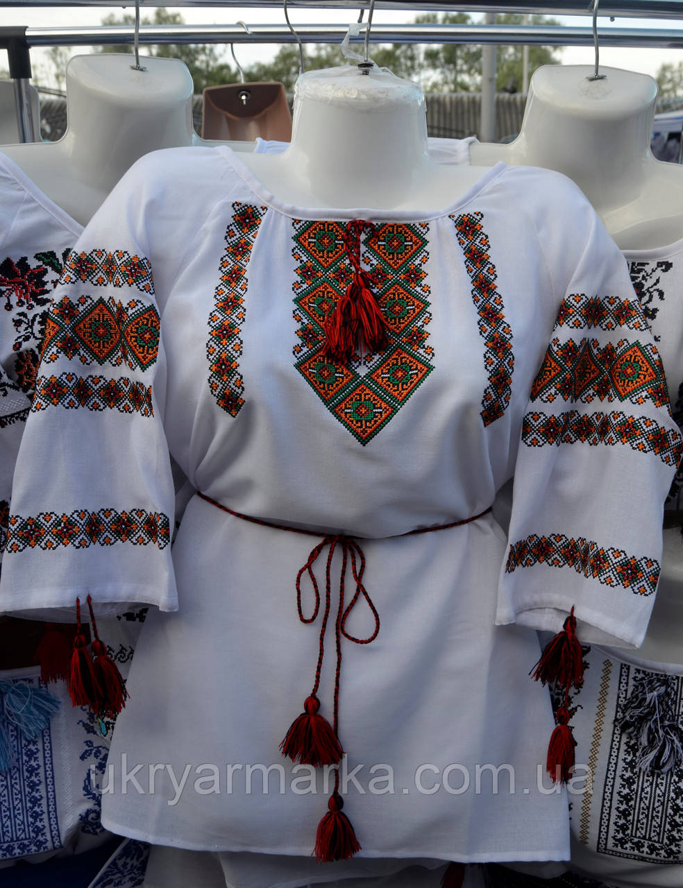 Вишиванка жіноча "Гуцулка"